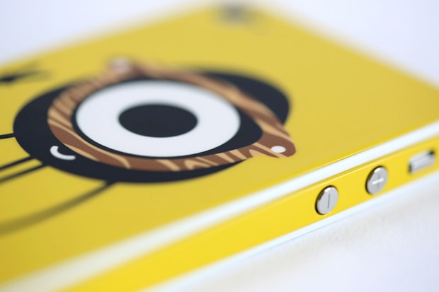 Darcel Disappoints x Colibri Customized Apple 系列