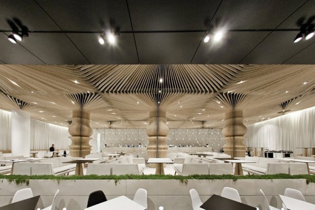 Graffiti Cafe by Studio MODE