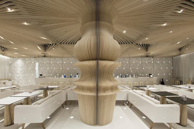 Graffiti Cafe by Studio MODE