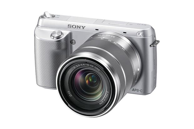 Sony Alpha NEX-F3