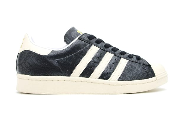 atmos x adidas Originals SS80s G-SNK V 鞋款