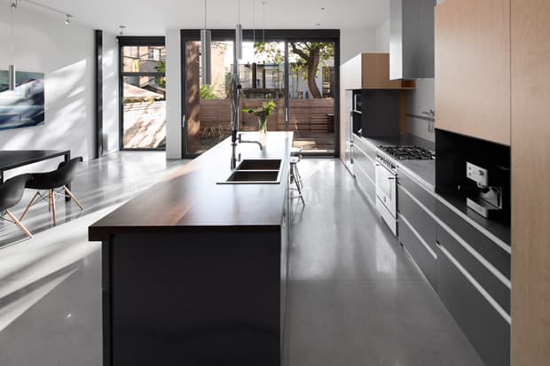 Maison E3 by Natalie Dionne Architecte