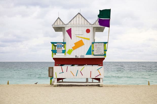 Leo Caillard 最新相片作品 "Miami Houses"