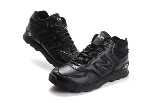 New Balance H710 “All Black” 鞋款