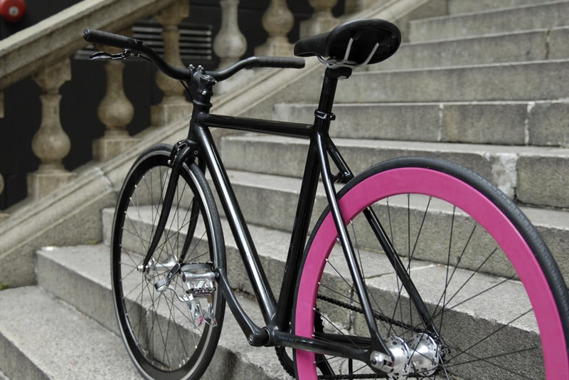 Shanghai Tang x Colossi Cycling Fixed-Gear Bicycles 定速自行車