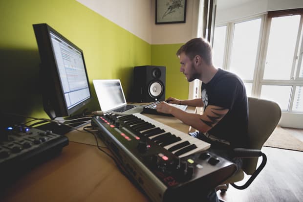  "Inner Space" - 中國上海地下音樂製作工作室紀錄企劃