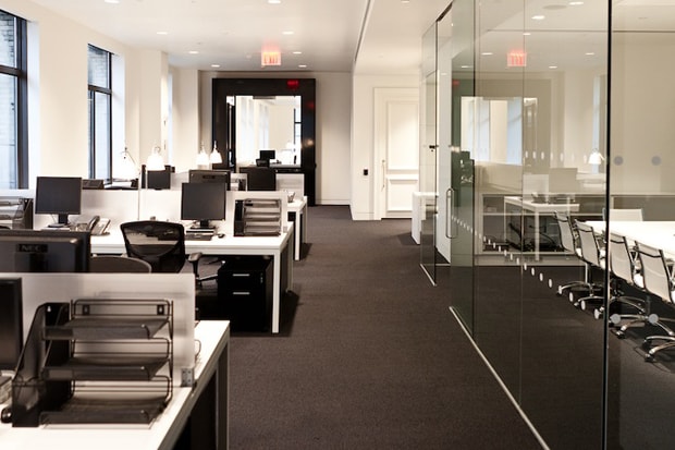 A Look Inside the NET-A-PORTER New York City 最新辦公室