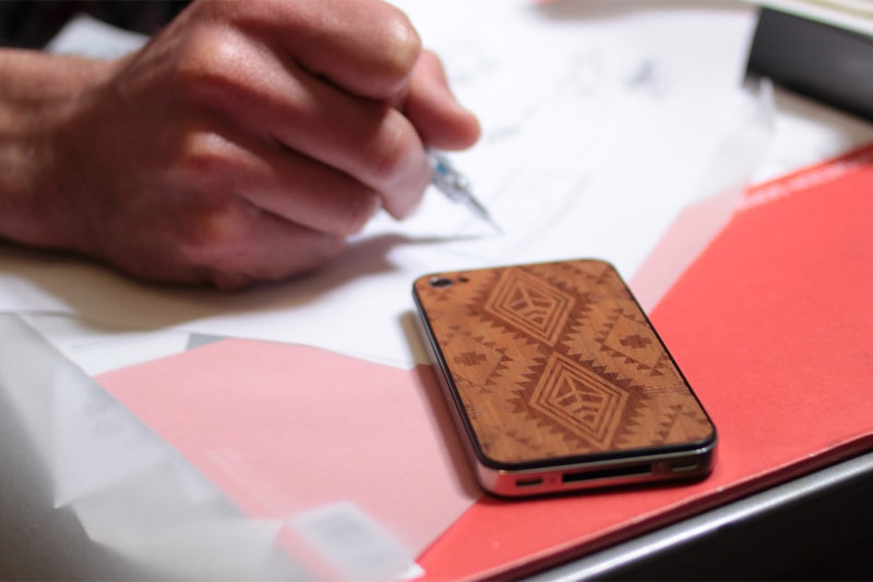 Benny Gold x Material6 木製 iPhone 底蓋