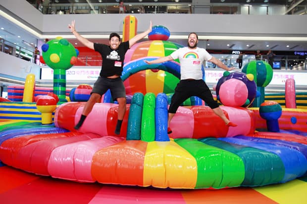 FriendsWithYou 於屯門市廣場1期展開「Happy Rainbow 彩虹樂園」體驗藝術展現場回顧！