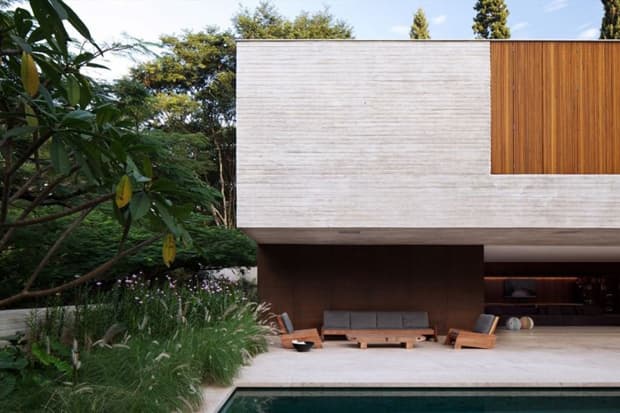 Ipes House by StudioMK27