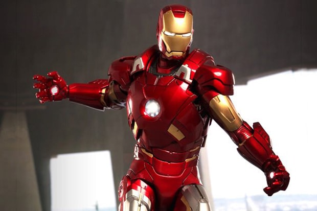 The Avengers: 鋼鐵人 Iron Man Mark VII Limited Edition Collectible Figurine 