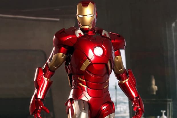 The Avengers: 鋼鐵人 Iron Man Mark VII Limited Edition Collectible Figurine 
