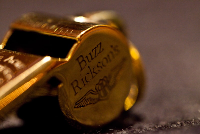 Buzz Rickson 黃銅製哨子