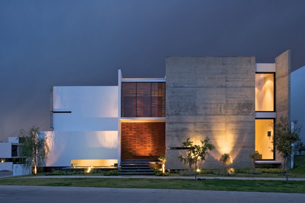 Agraz Arquitectos 十周年呈獻：最新建築設計 House X