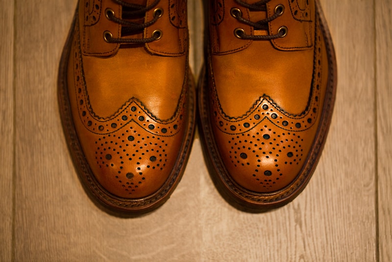 Loake Bedale 紳士雕花革靴