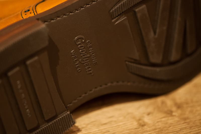 Loake Bedale 紳士雕花革靴