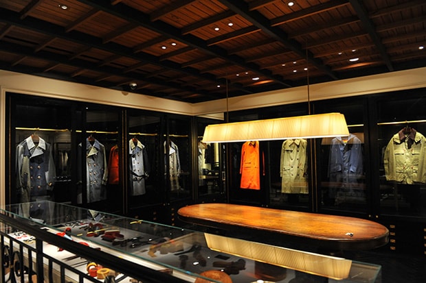 Mackintosh 於日本南青山開設旗艦店