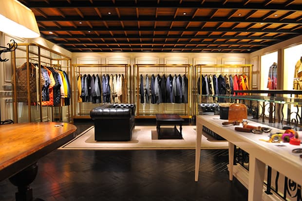 Mackintosh 於日本南青山開設旗艦店