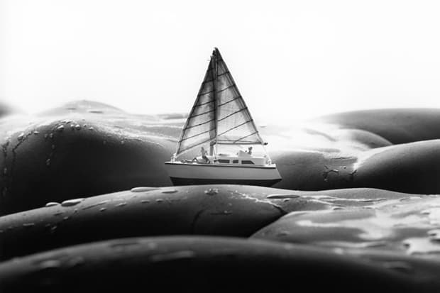The Body As A Landscape For Minitature Scenes by Allan Teger 人體攝影作品