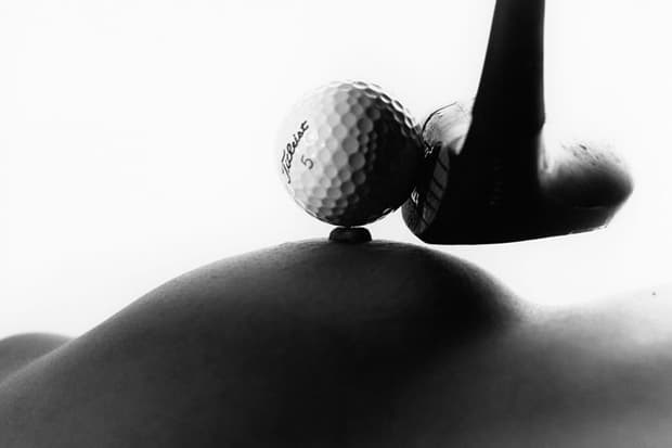 The Body As A Landscape For Minitature Scenes by Allan Teger 人體攝影作品