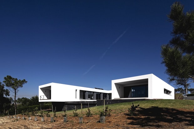 Jorge Graca Costa 打造最新 U House 建築設計