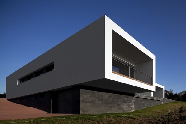 Jorge Graca Costa 打造最新 U House 建築設計