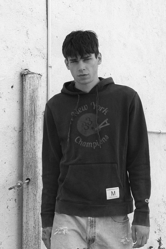 Urban Outfitters x Champion 2012 別注系列