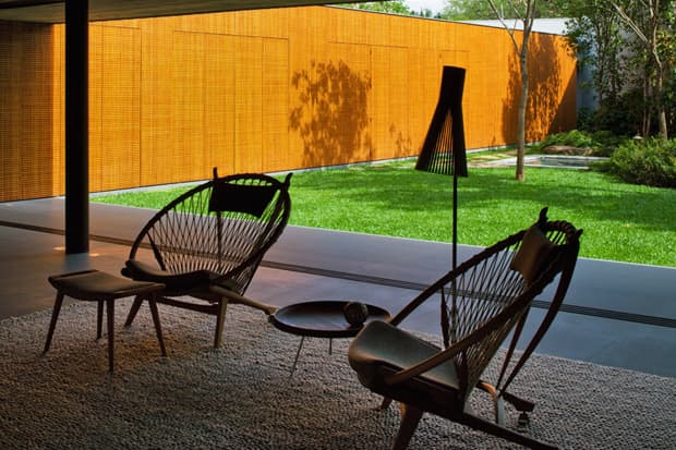 V4 House by StudioMK47 藝術設計大屋