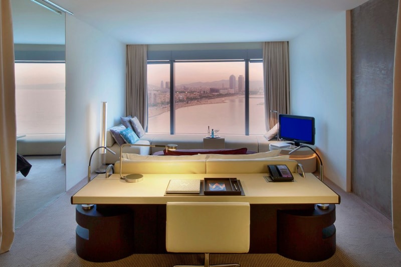 Charles Farruggio 替巴塞羅那(Barcelona) W Hotel 打造時尚內部空間  