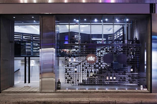 Kokaistudios 設計 Altaya Etc Wine Shops 香港銅鑼灣店