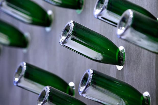 Kokaistudios 設計 Altaya Etc Wine Shops 香港銅鑼灣店