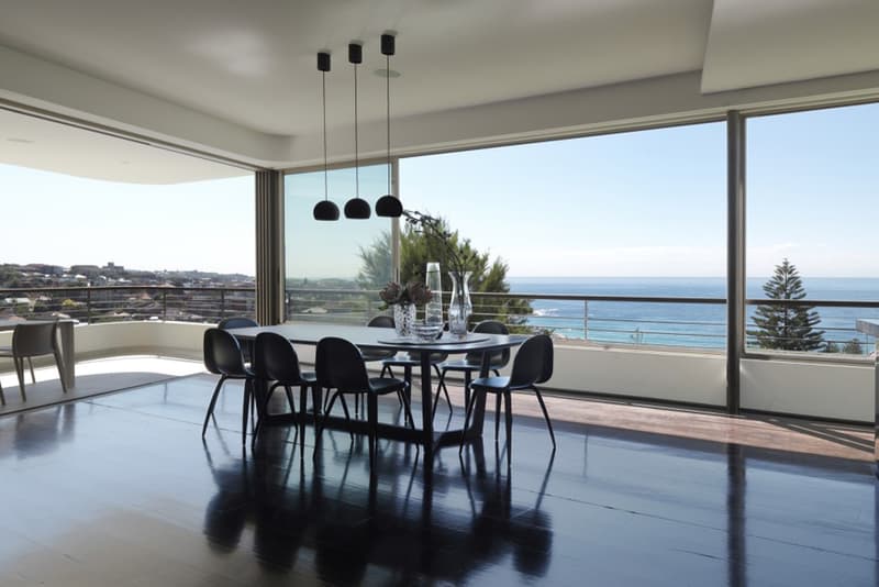 Luigi Rosselli Architects 打造的 Balcony Over Bronte 海景住宅