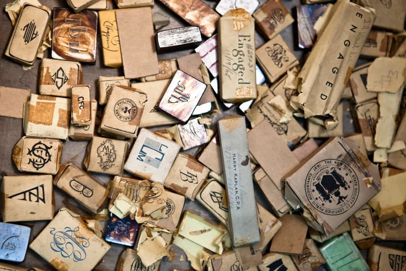 Club Monaco 造訪知名印刷公司 Terrapin Stationers 了解手造印染技術卡片的製作流程