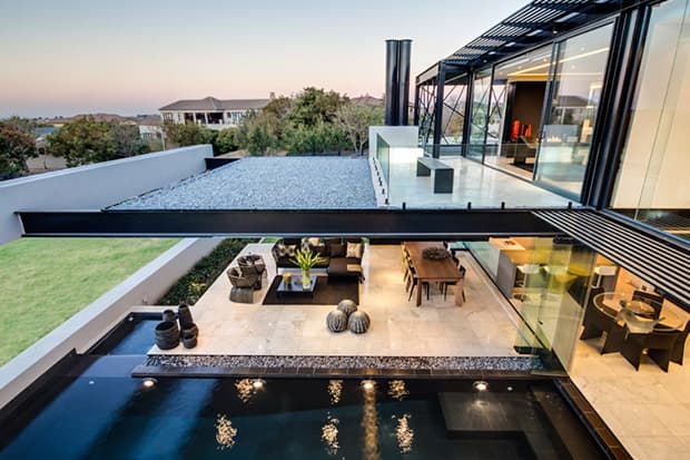 南非設計公司 Nico Van Der Meulen 推出 House Ber 建築