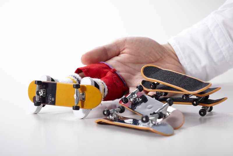 “Little SK8ers” by master-piece Novelty Finger Skateboards  手指滑板概念特輯