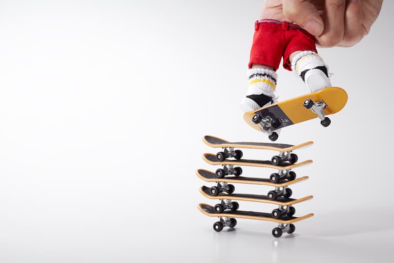 “Little SK8ers” by master-piece Novelty Finger Skateboards  手指滑板概念特輯
