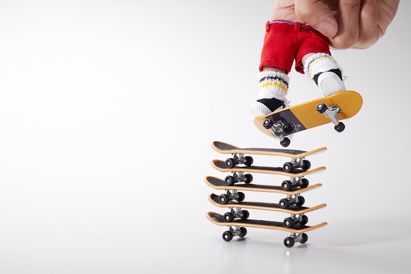 “Little SK8ers” by master-piece Novelty Finger Skateboards  手指滑板概念特輯