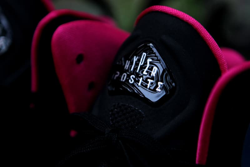 Nike 2012 Air Max Hyperposite“Dynamic Blue/Reflective Silver”鞋款