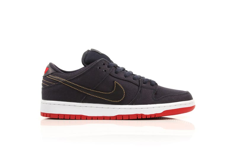 Levi’s x Nike Dunk Lo Pro QS Dark Obsidian