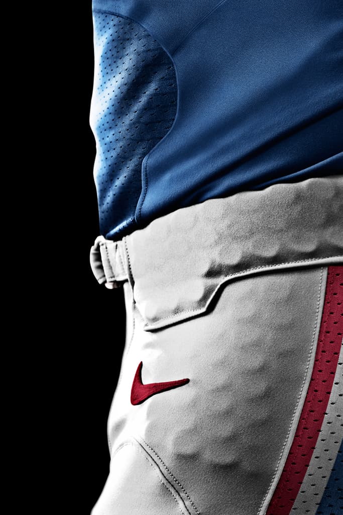 Nike 全新世代 NFL Uniforms 橄欖球比賽服裝: The Elite 51 Uniform