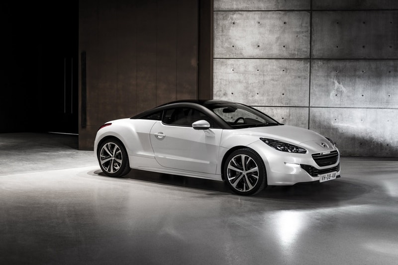 Peugeot 發表全新 RCZ 與 RCZ R 概念車款