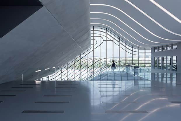 英國建築師 Zaha Hadid  設計全新 Pierres Vives Building 建築