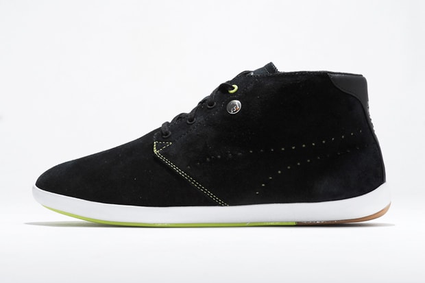 PUMA Alwyn Mid MINI 鞋履系列