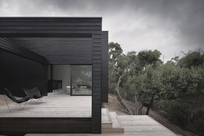 建築設計團隊 StudioFour 推出 Ridge Road Residence 住宅設計