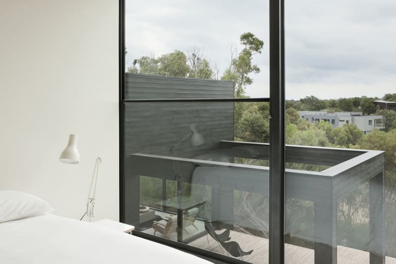 建築設計團隊 StudioFour 推出 Ridge Road Residence 住宅設計