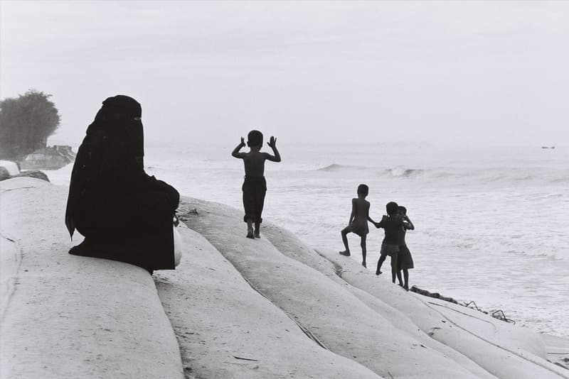 Starbucks "Passion for Art 2012 - EXPRESSO" Exhibition