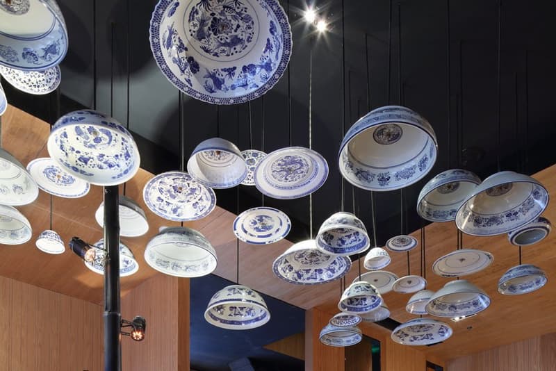 空間建築設計團隊 Golucci International Design 打造的牛公館麵館 Taiwan Noodle House 2 