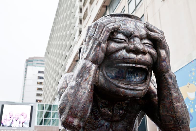 海港城將舉辦藝術家 岳敏君「笑可笑 非常笑」公共藝術展 雕像作品 回顧