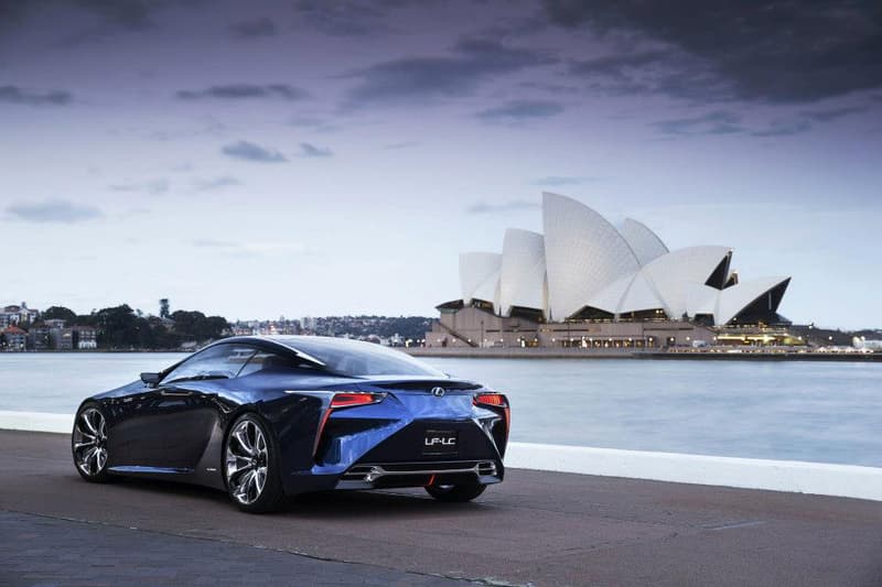 Lexus 推出 LF-LC Blue Hybrid 油電複合動力概念車款