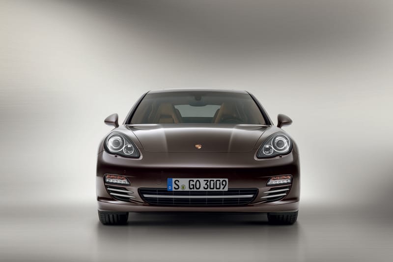 2013 Porsche Panamera Platinum Edition